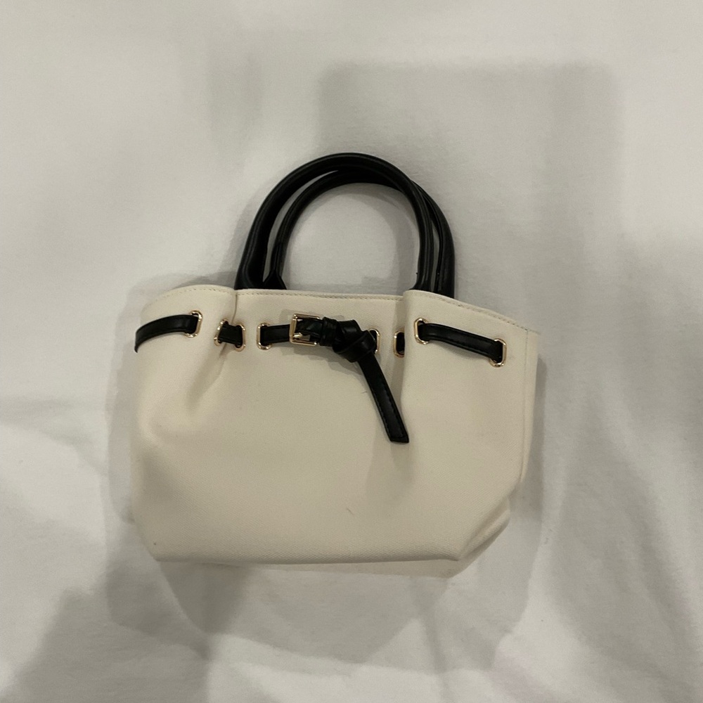 BY Anthropologie Elegant White and Black Handbag - Picture 2 of 6